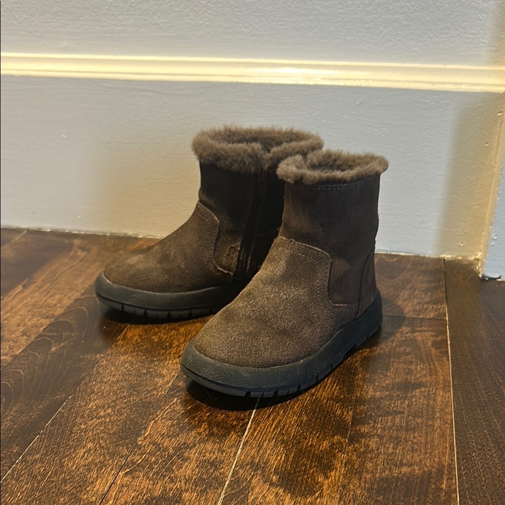Zara toddler size 7 Brown Suede Fur-Lined Boots